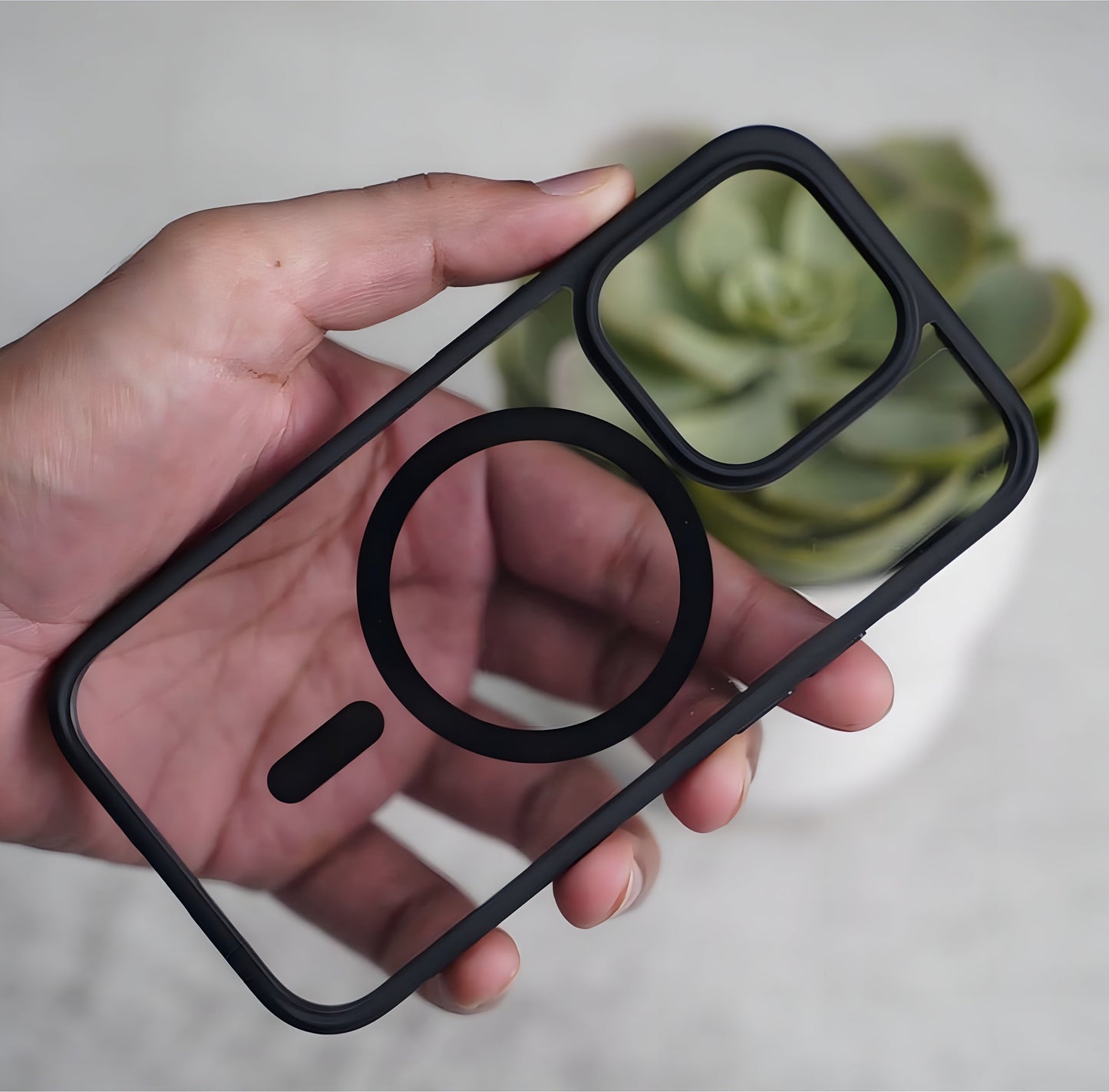 iPhone 15 MagSafe Transparent Case – Sleek Clear Back, Strong Grip & Drop Protection Design